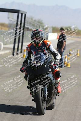 media/Sep-14-2025-2WTD (Sun) [[49ad454cd4]]/1-Around the Pits/